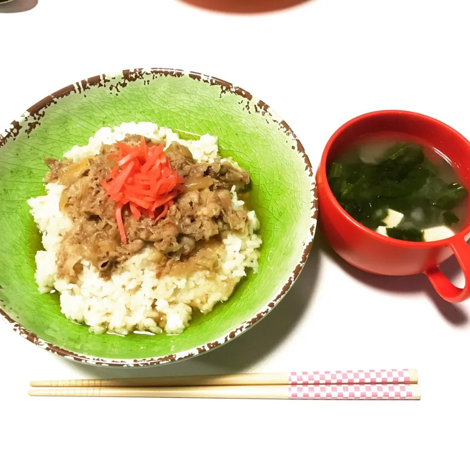 簡単手抜き牛丼|あろえ('∀`)さん