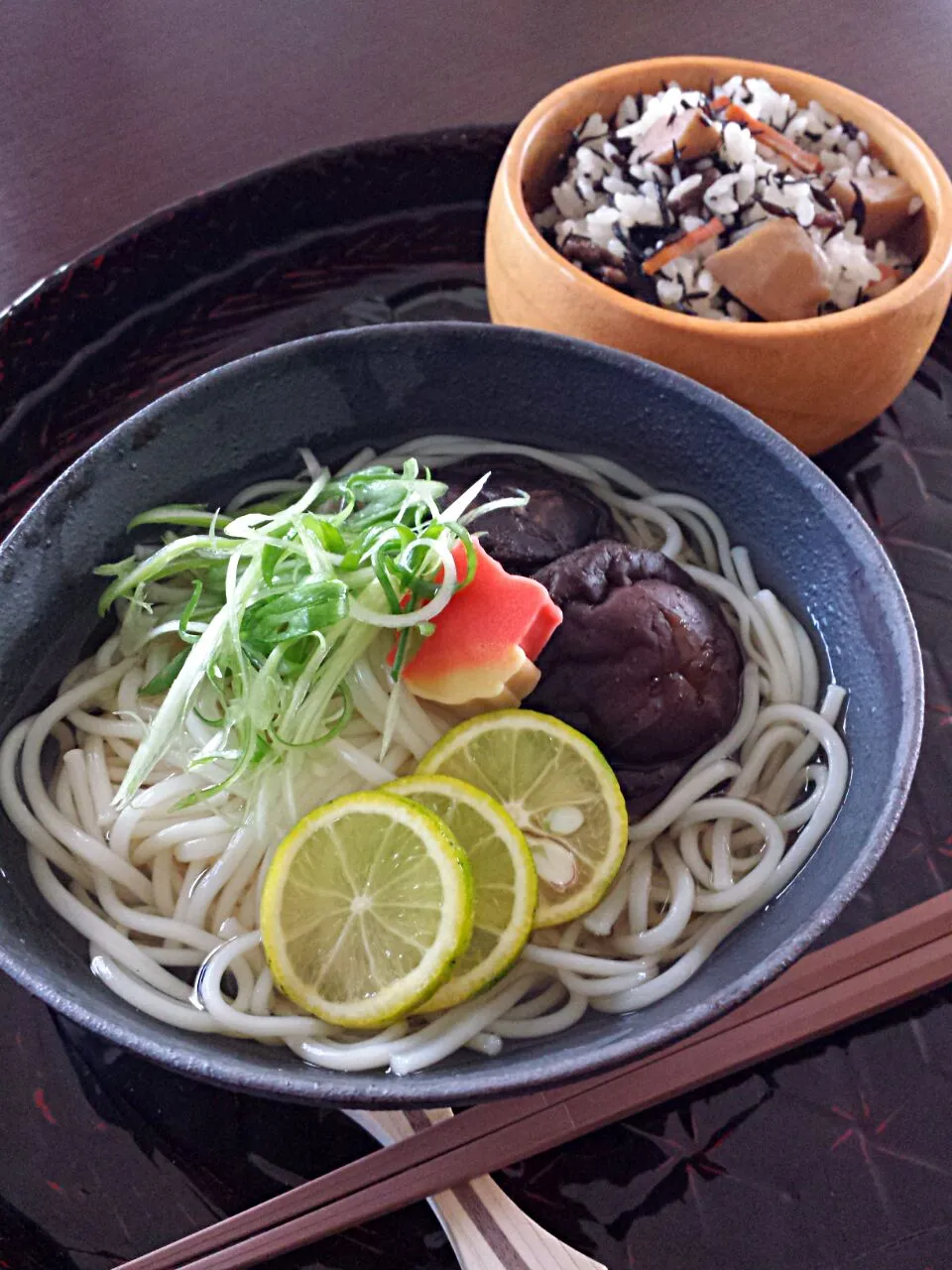 にゅう麺とひじき里芋煮の混ぜご飯|おちゃわんさん