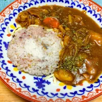 残った肉じゃがカレー|やぁまさん