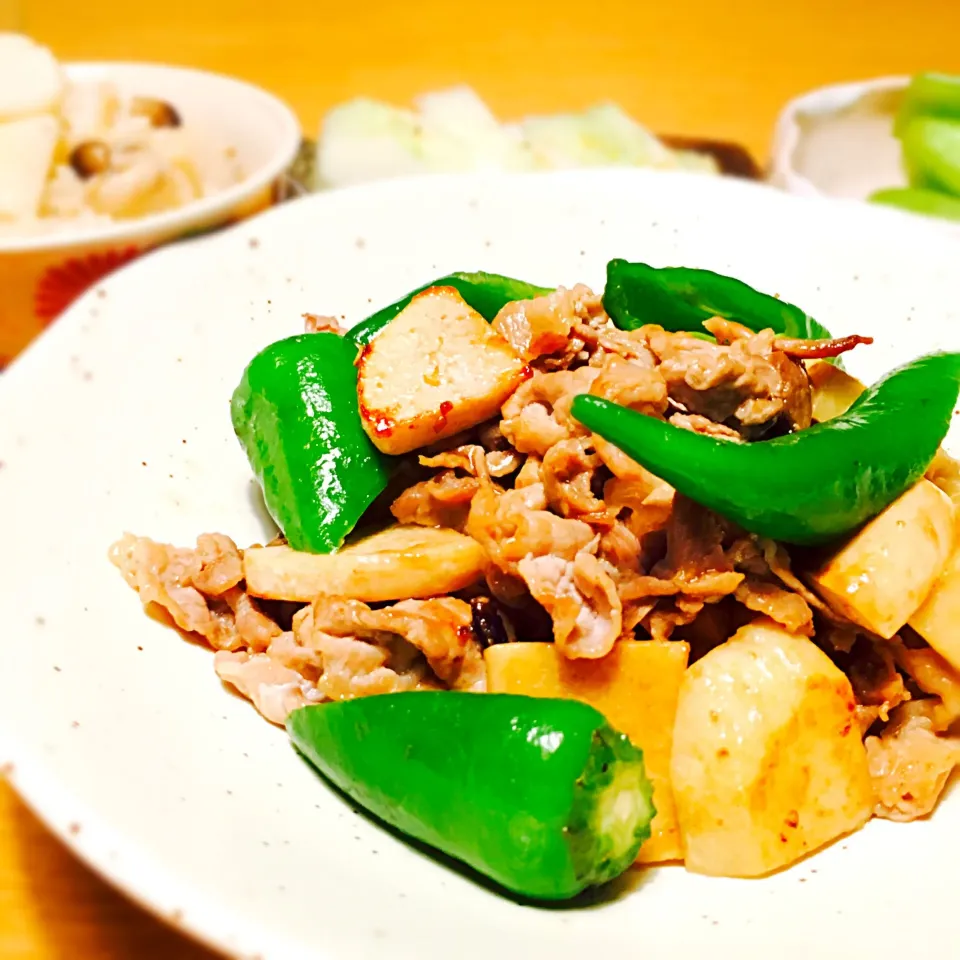 万願寺とうがらしと里芋と豚の炒め物 里芋は下茹で必須|むぎこさん