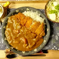 Snapdishの料理写真:カツカレー|骨付きチキンさん