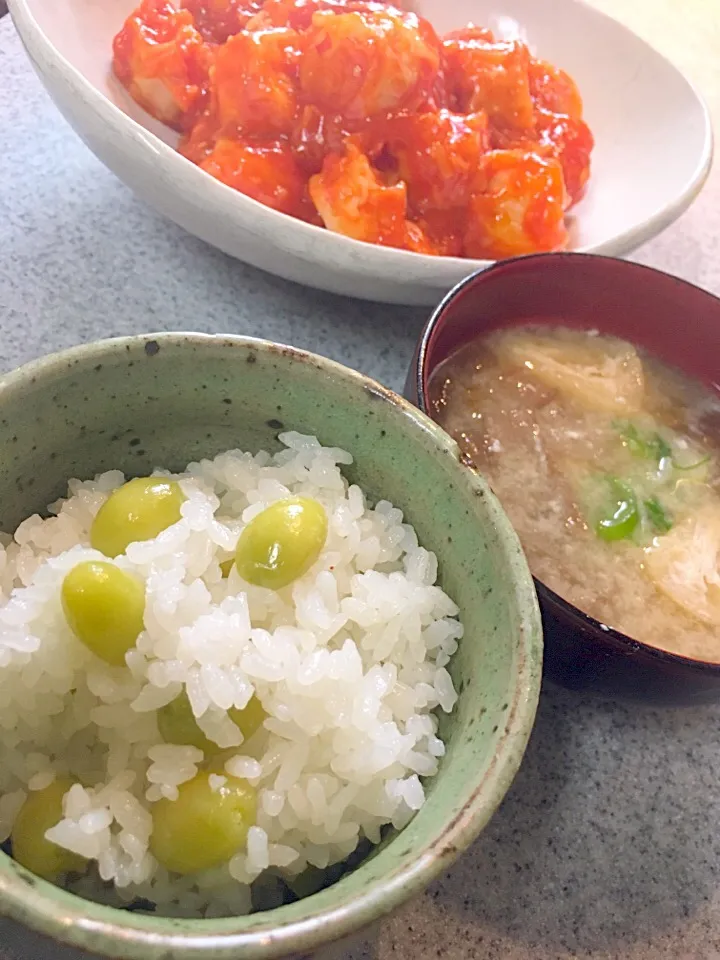 銀杏ご飯、干し芋茎の粕汁、海老シュウマイのエビチリ風✨|てんてんさん