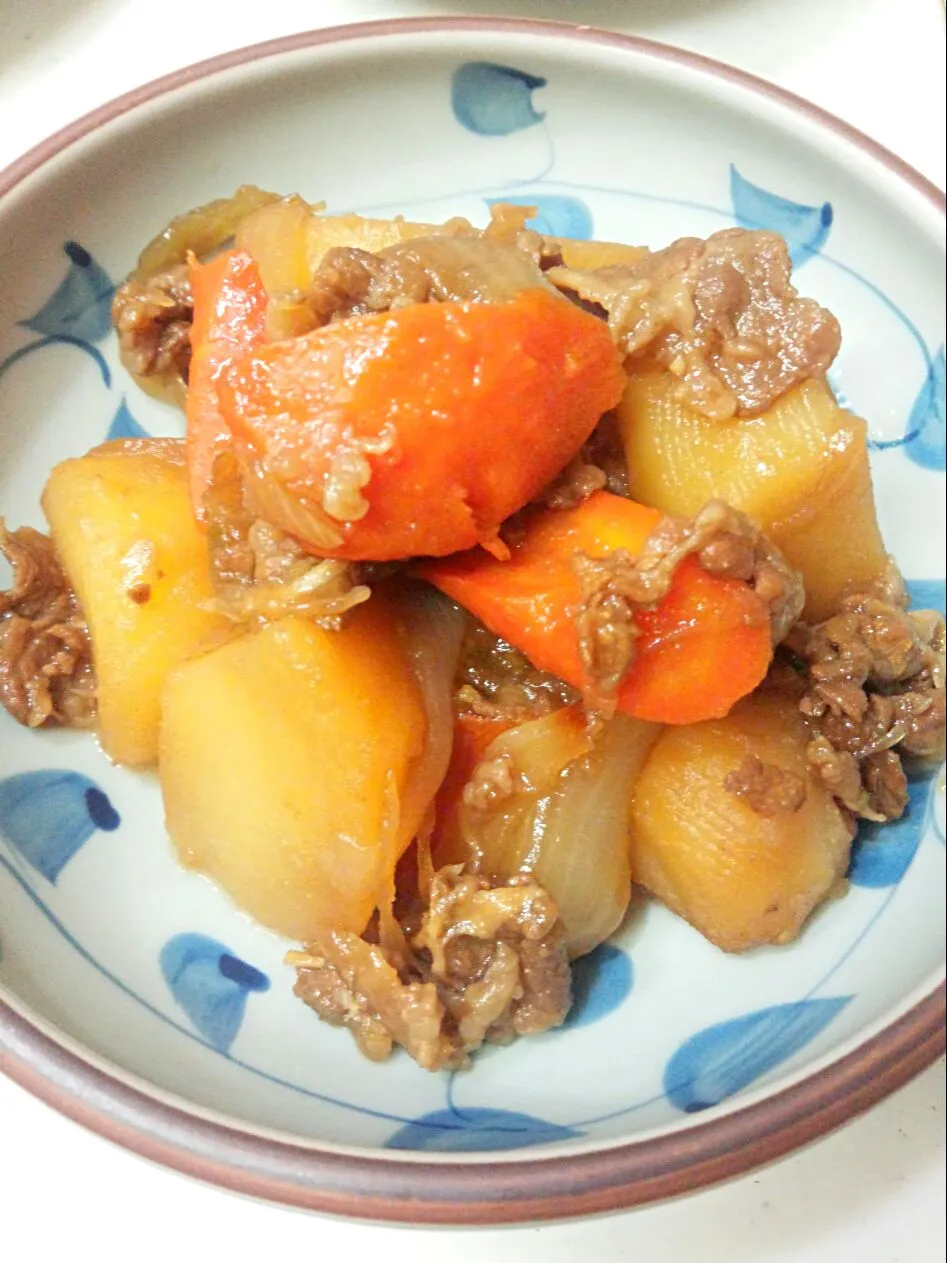 昨日の残り物、牛丼を使ってのアレンジ　肉じゃが|chou  chouさん