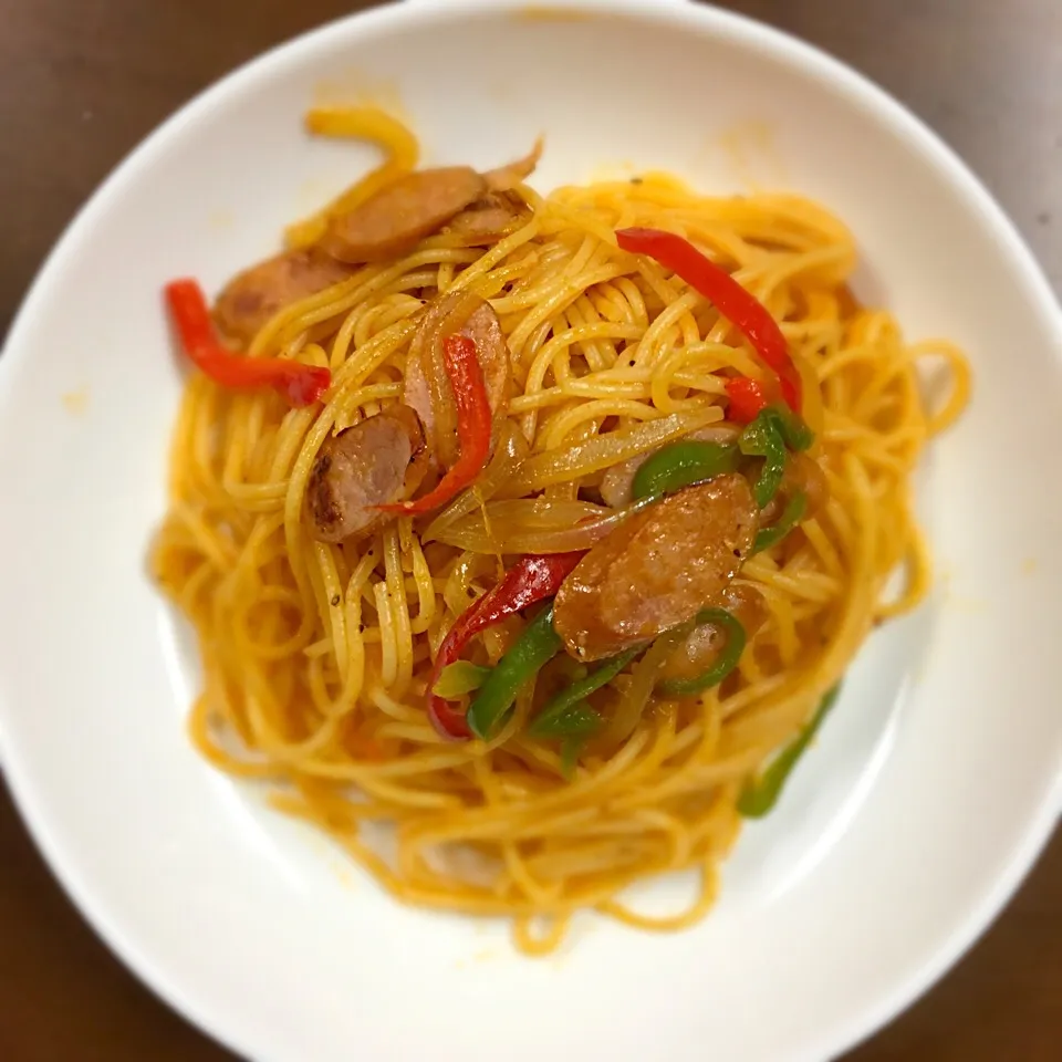 Snapdishの料理写真:Neapolitan Spaghetti スパゲッティ ナポリタン|Mama Kathi Dinerさん