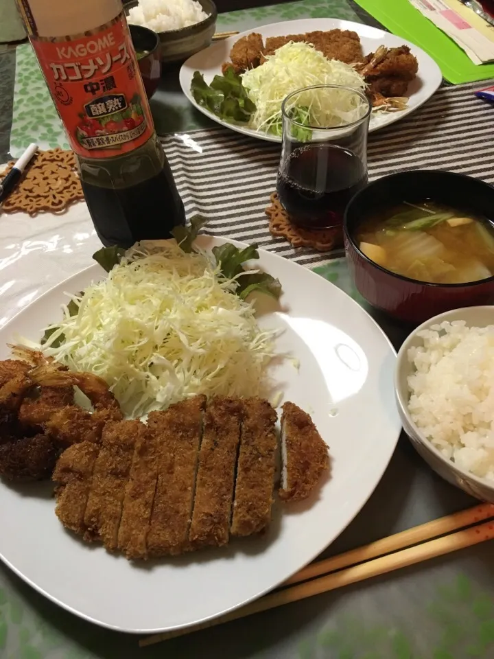 ローストンカツ、エビフライ、白菜とエノキと豆腐のお味噌汁(*^｡^*)トマト買い忘れて彩り悪いよ～(＞＜)|ライムさん