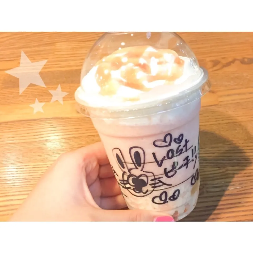 ネクタリンピーチクリームフラペチーノ🍑|Risa.さん