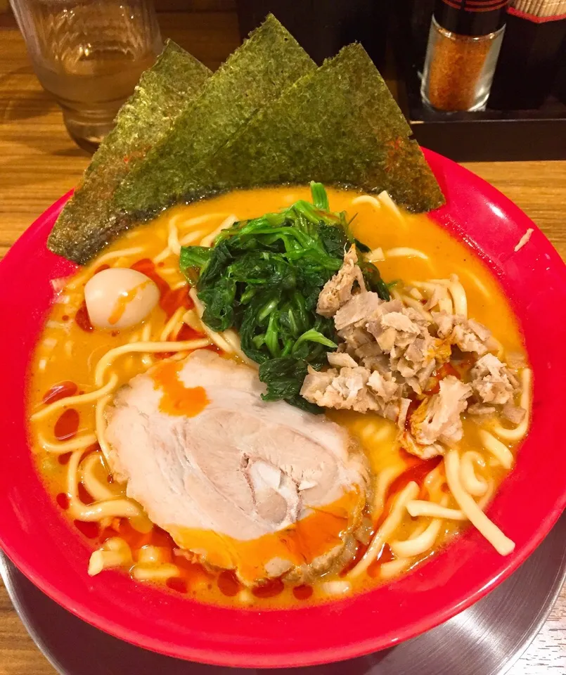 Snapdishの料理写真:赤辛家系ラーメン🍜|cima4100さん