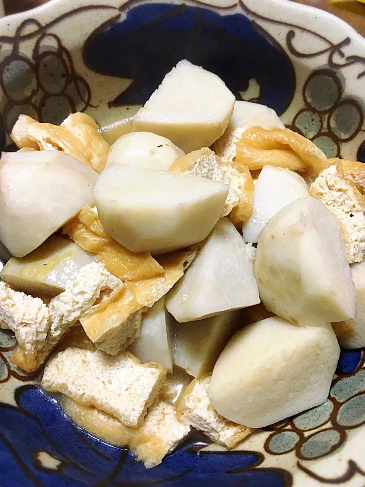 里芋と油揚げの煮物|🐶たぬとんキッチンさん