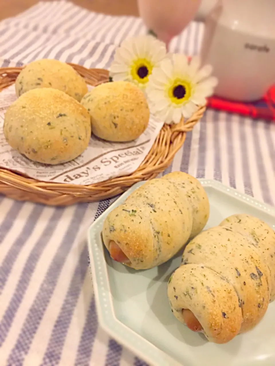 白神こだま酵母ほうれん草ロールパン|すずさん