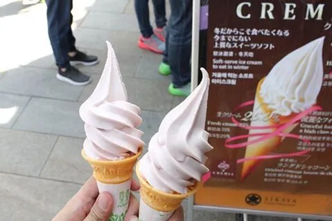 Sakura ice cream|Darren Loさん