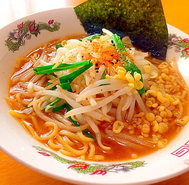 Snapdishの料理写真:揚げ玉みそラーメン miso ramen|ガク魁‼︎男飯さん