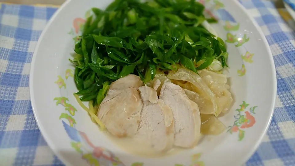 鶏と九条ネギの豆乳白湯ラーメン|よっしー(=^ェ^=)さん