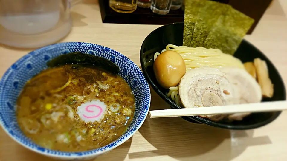 Snapdishの料理写真:成増・頑者製麺所  特製つけ麺|りくれんさん