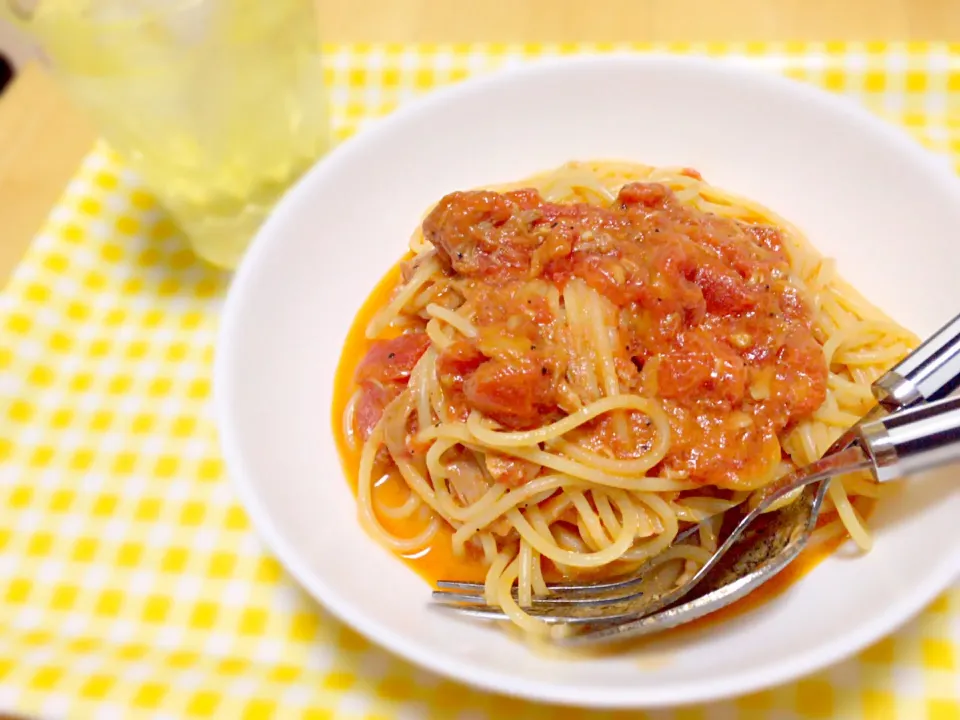 トマトとツナのパスタ|りなさん