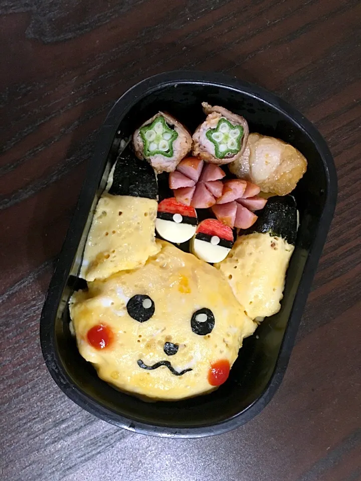 Snapdishの料理写真:ピカチュウ弁当♪|Sayuri tsutsuiさん