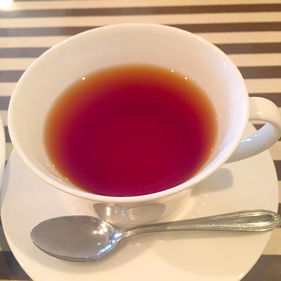 Snapdishの料理写真:お紅茶は英国🇬🇧のTy・phoo✨|Seikoさん