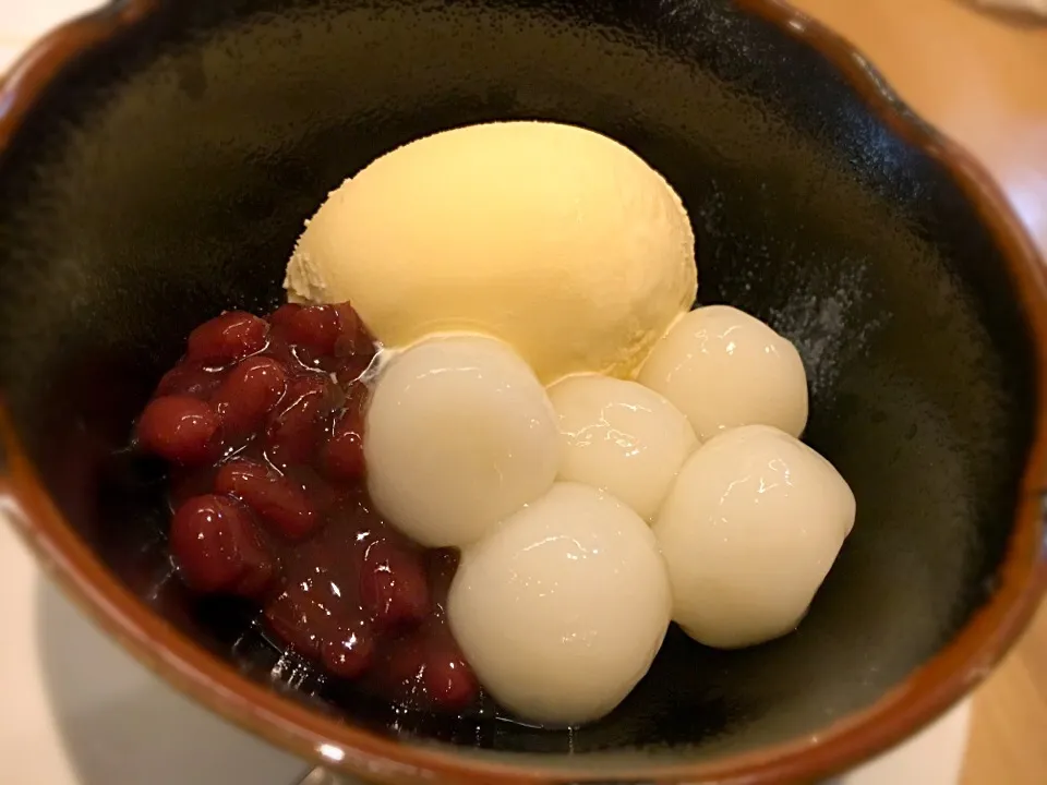 白玉あずき〜北海道産あずき使用  rice-flour dumpling with azuki bean|ゆうじ.さん