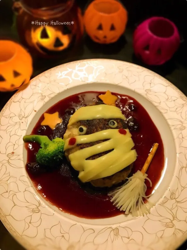 ハロウィン♡包帯おばけのチーズハンバーグ|さやかさん