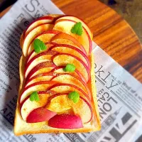 Snapdishの料理写真:アップルトースト|デジニコさん