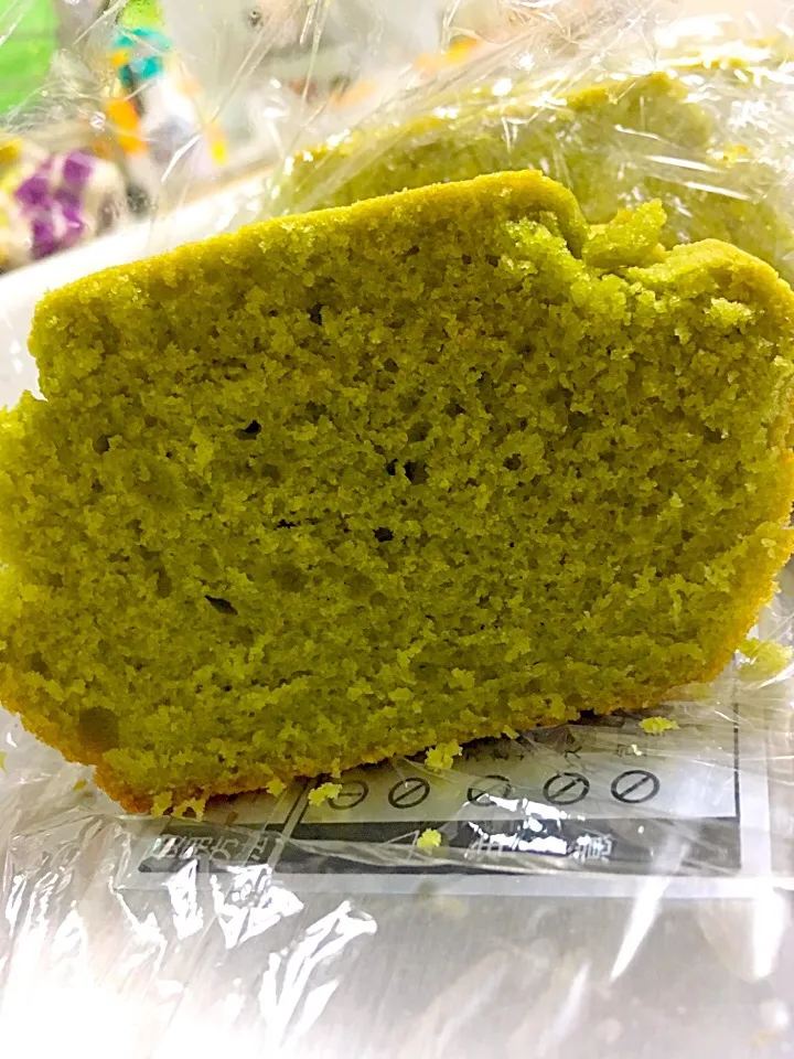 Snapdishの料理写真:抹茶パウンドケーキ|かななんさん