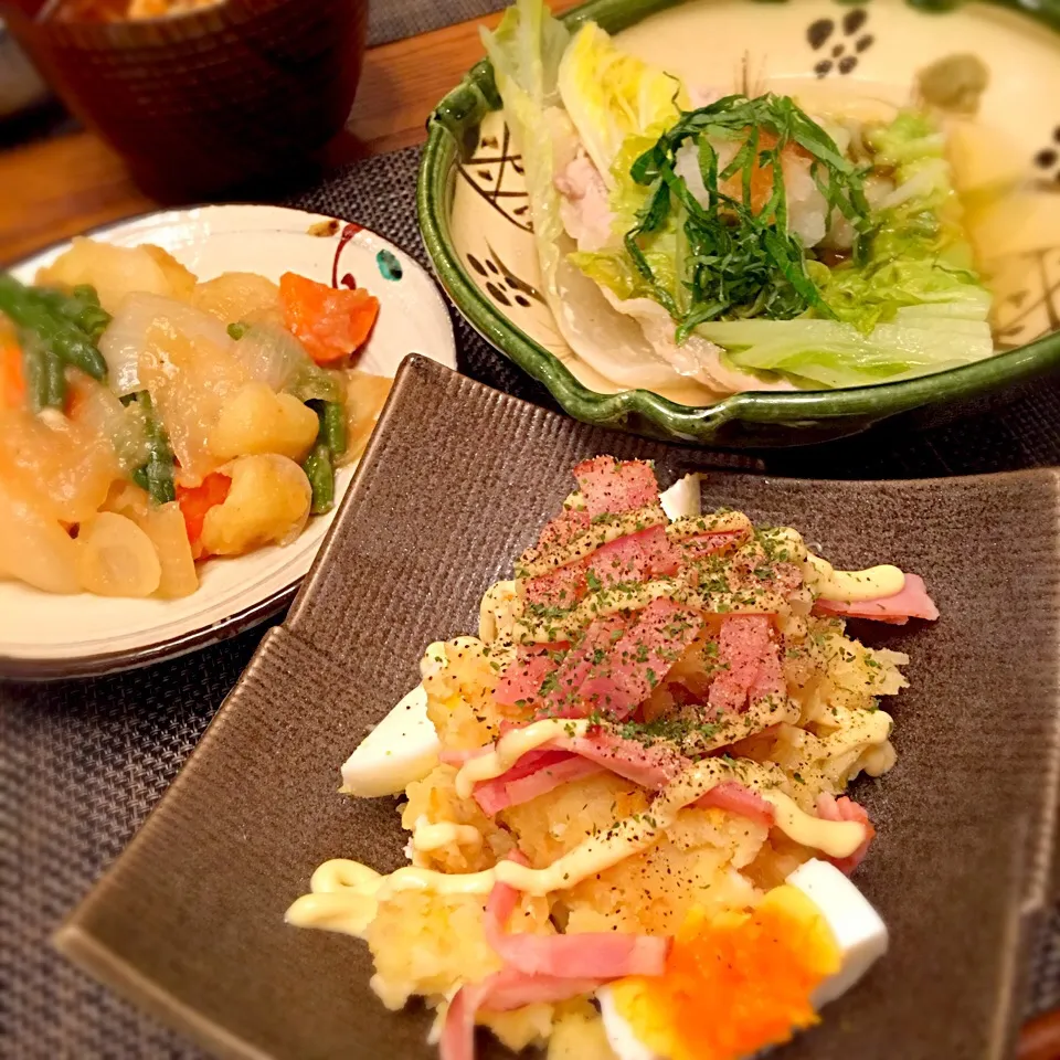 ポテトサラダ♡
白菜と豚肉の蒸し焼き♡|あやみっきーさん