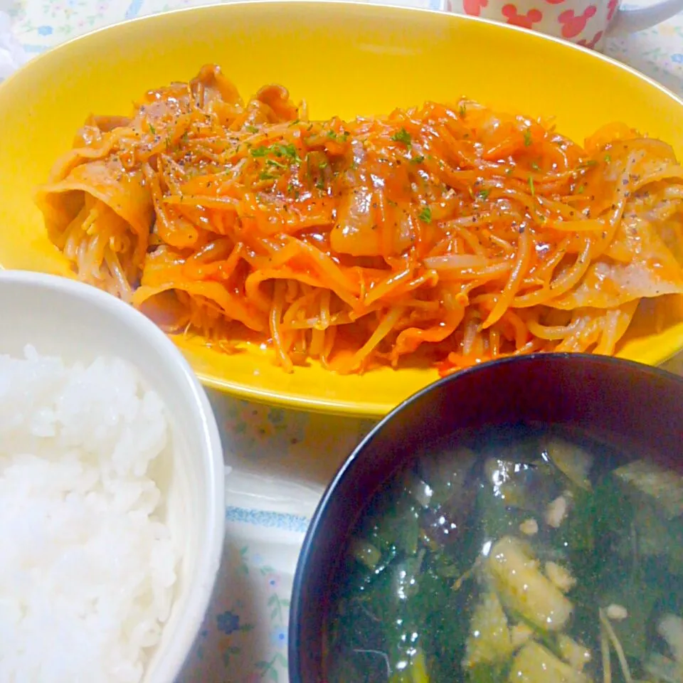 もやしの豚肉ロールケチャップ煮🍅🐷|うたかた。さん