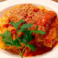 Snapdishの料理写真:Fettuccine al Sugo di Maiale alla Calabrese 😋🔝|Hitomy Yasuokaさん