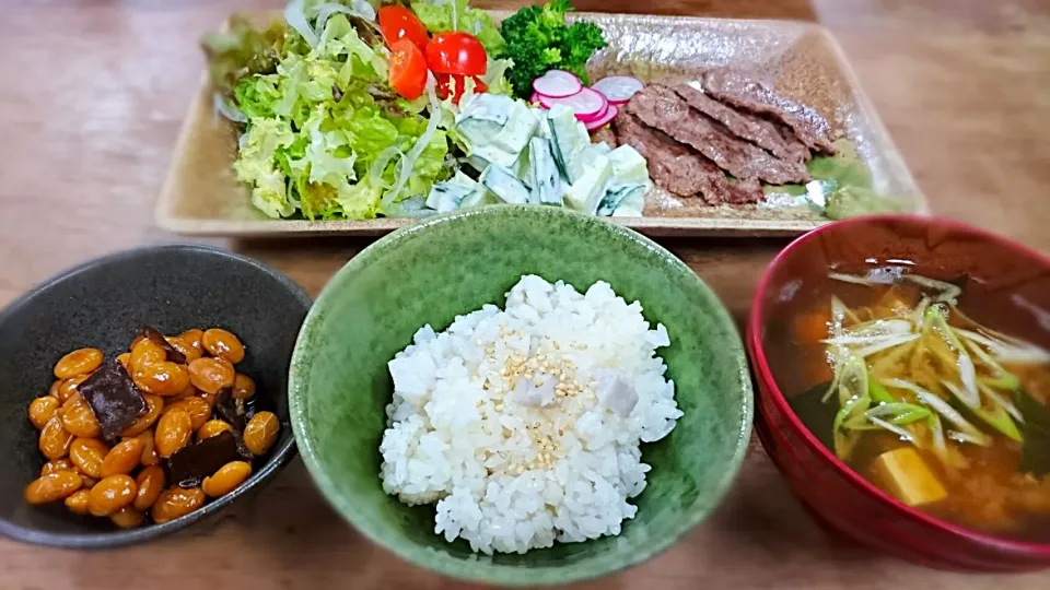 Snapdishの料理写真:地味に美味しい*里芋ご飯*\(^o^)/*|にゃろめさん