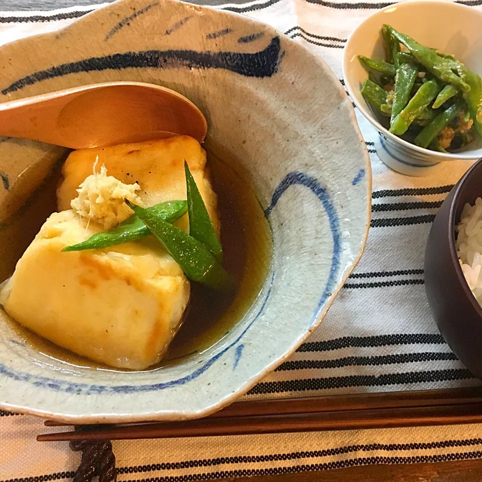 Snapdishの料理写真:揚げ出し豆腐とモロッコインゲンのにんにく味噌炒め🍚|okawarisanさん