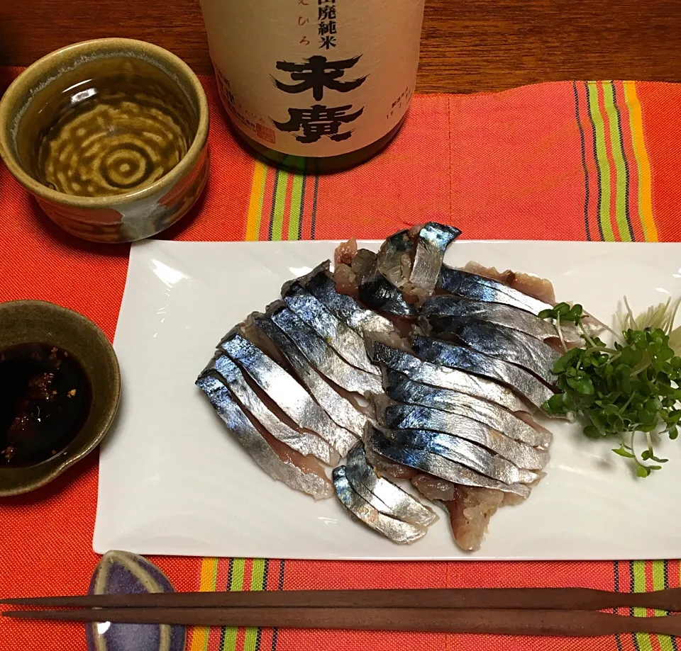 Snapdishの料理写真:しめ鯖🐟お酒のつまみ🍶|もっちさん