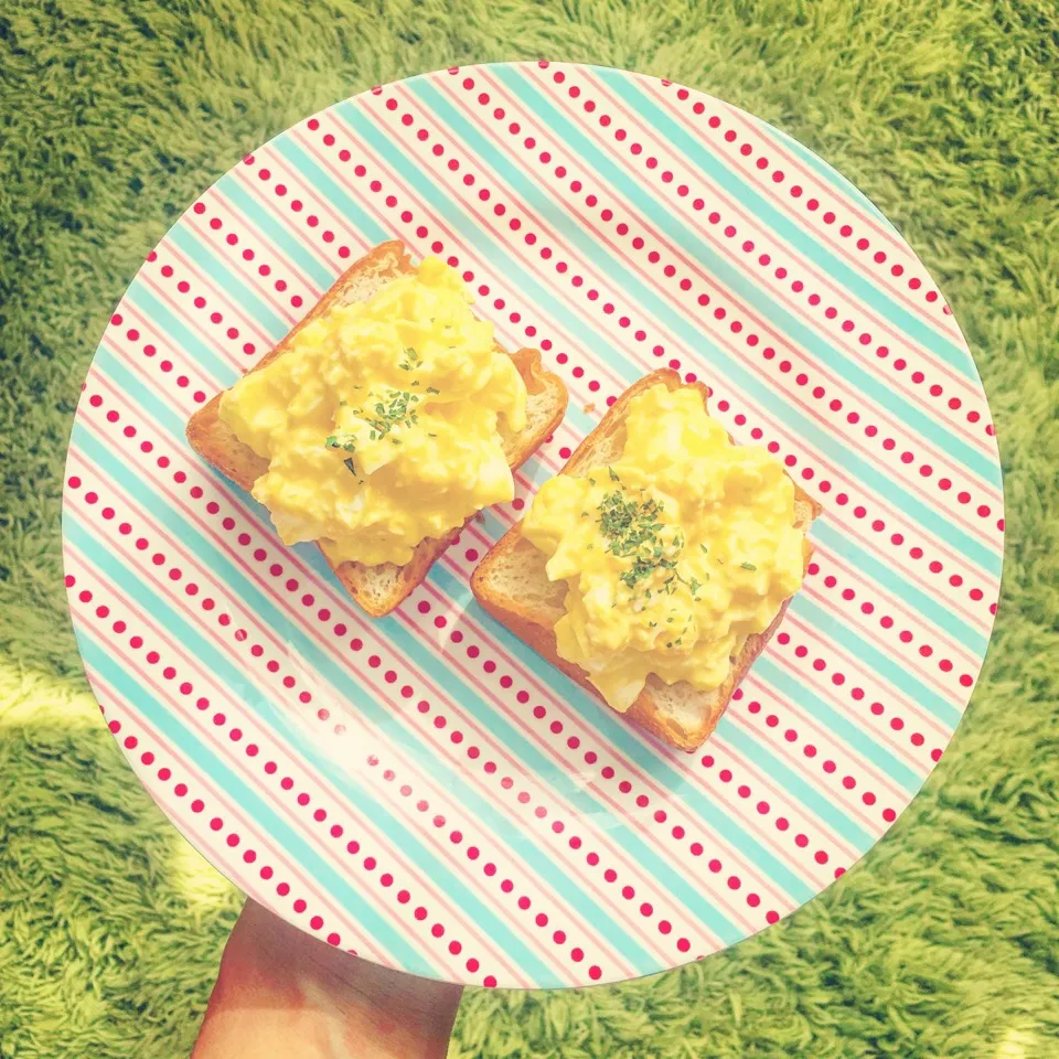 最高に美味しい食パンで作るたまごトースト🍞✨|leeさん