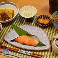 Snapdishの料理写真:鮭西京焼き定食|ゆきっぴさん