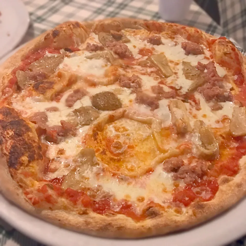 Pizza w/salsiccia and porcini|Junya Tanakaさん