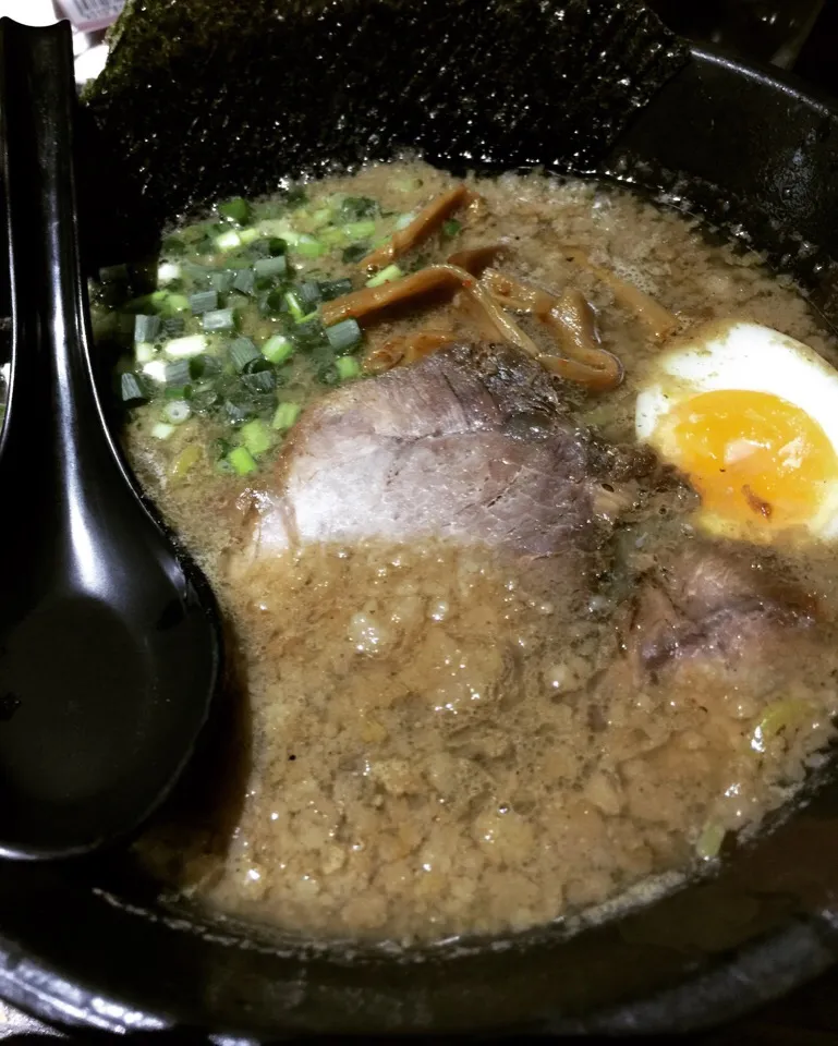 期間限定 ちゃっちゃ醤油(背脂ラーメン)|えりちゃんさん