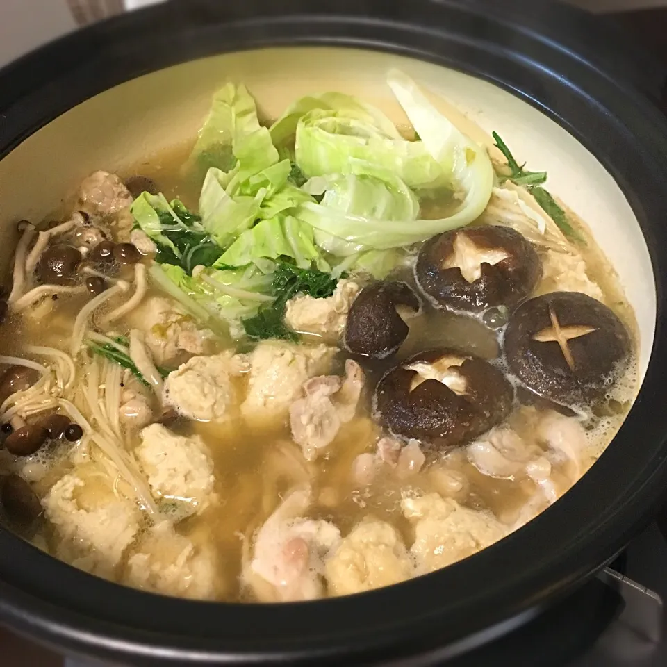 初鍋は鶏の水炊き。|長澤実佳さん