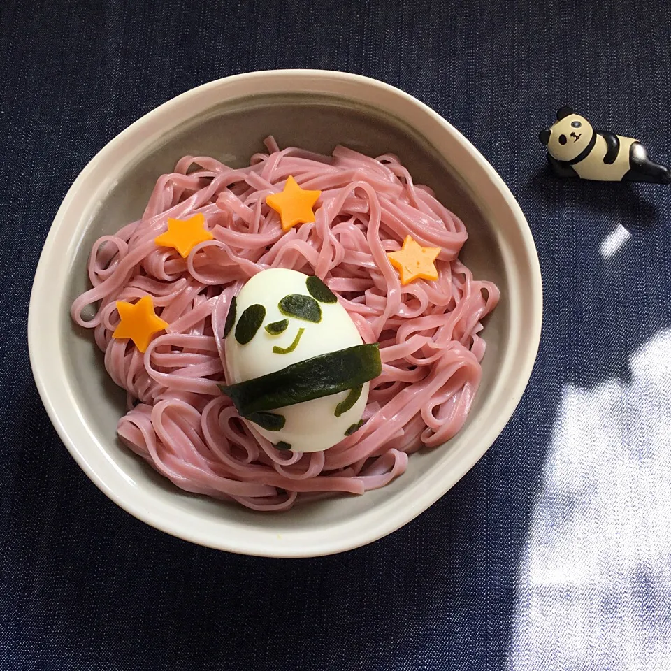 Snapdishの料理写真:panda on noodles|miss kitbさん