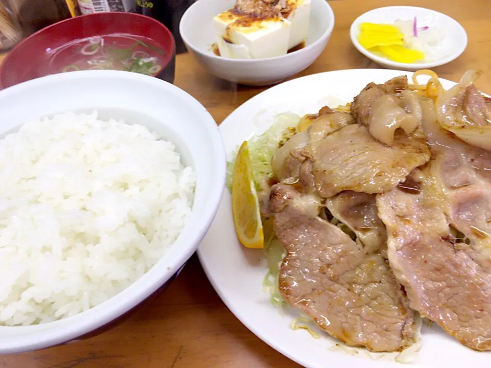 焼肉定食|りなさん