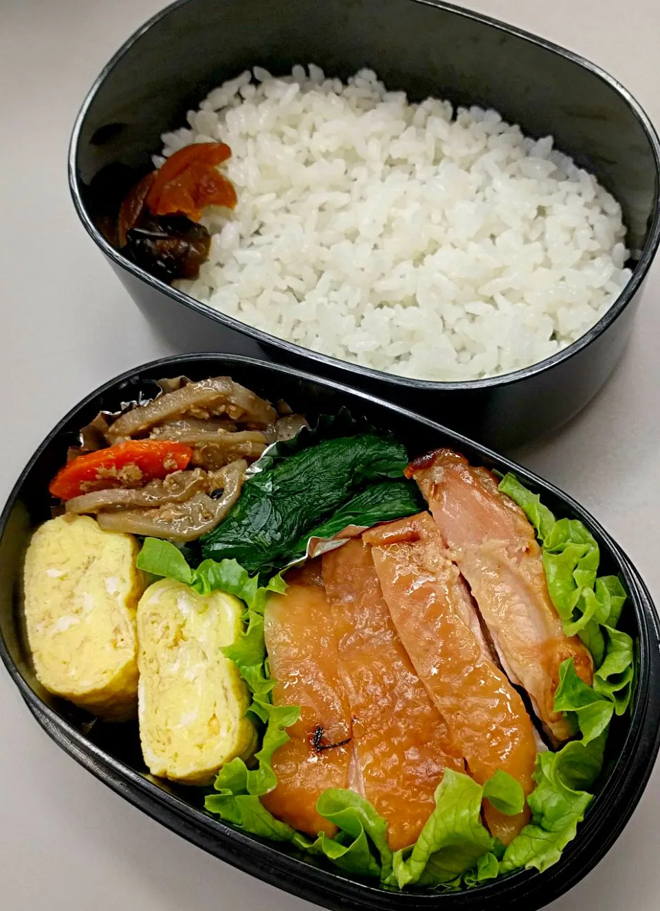 11月7日のサラメシは鶏照り焼きです😆|ニッパーさん