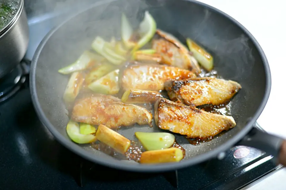 ぶりの生姜焼き🐟|さわ太郎さん