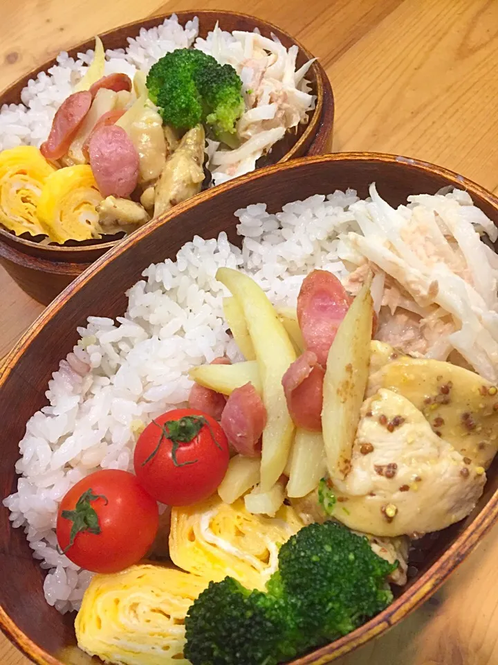 Snapdishの料理写真:ふたり弁当

卵焼き
大根ツナサラダ
ジャーマンポテト風
鶏肉のはちみつマスタード
ブロッコリー
ミニトマト|ひななぎさん