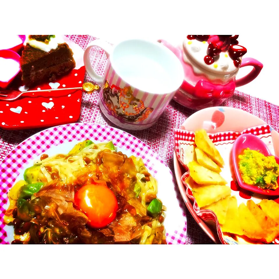 Snapdishの料理写真:#和風アボカドパスタ #豆乳青汁アボカドケーキ #アボカドディップ|おふみさん