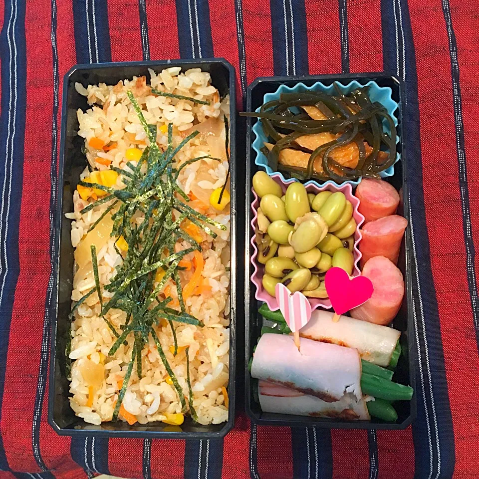 11/8 お品書き
コーンツナとえのきのチャーハン
ちくわの昆布煮
ひたし豆（ポン酢）
インゲンのハム巻き
ウィンナーソーセージ|aichanさん