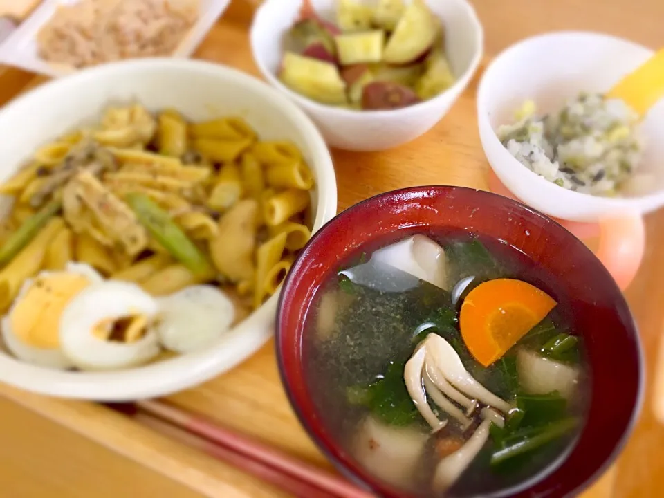 お昼ごはんに具だくさん味噌汁&離乳食|かわちさん