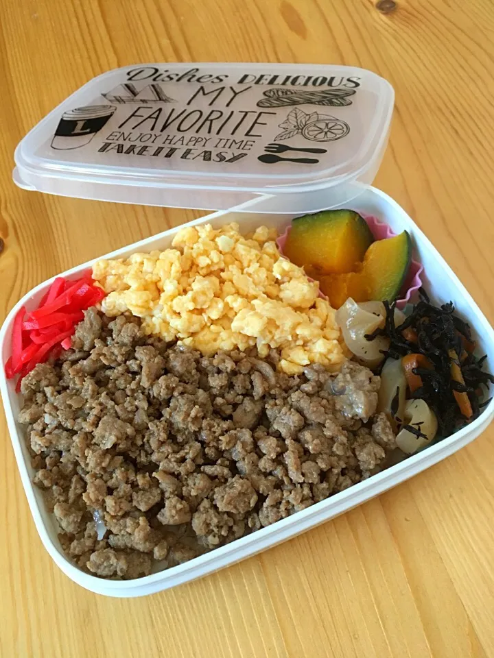 11.9そぼろ丼弁当|まゆさん