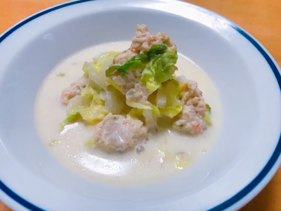 鶏団子と白菜のクリーム煮|ちゃみこさん