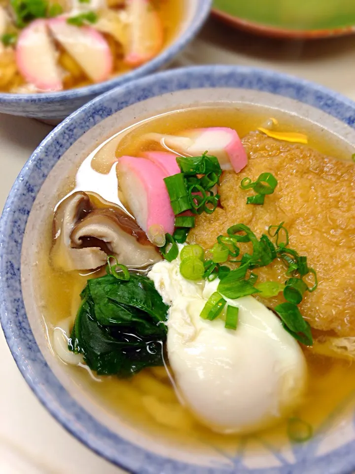 きつねうどん🍴|しのてらさん