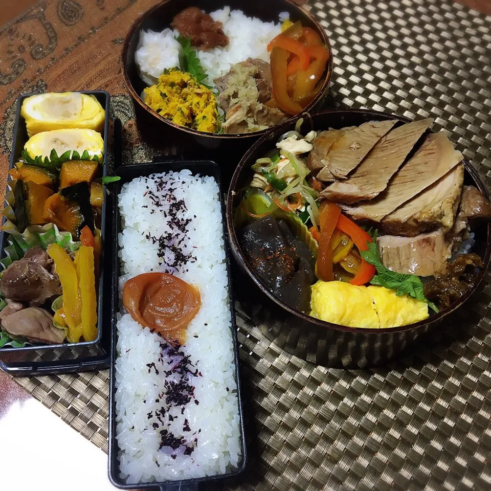 Snapdishの料理写真:今日のお弁当〜(*'ω'*)
g46円の豚肩塊で焼豚ー♫
うちの坊ちゃんカボチャ❤️|renharuruさん