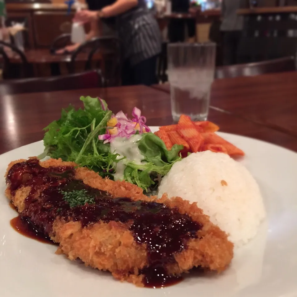 本日のランチ。 味噌かつランチ|大石さん