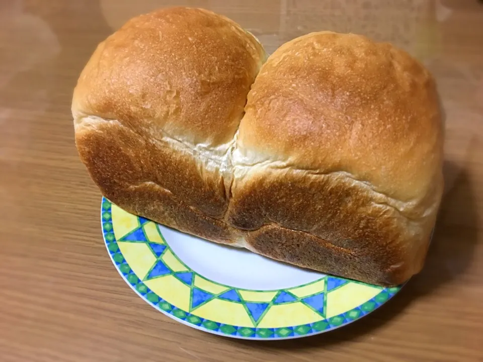 食パン|コロさん