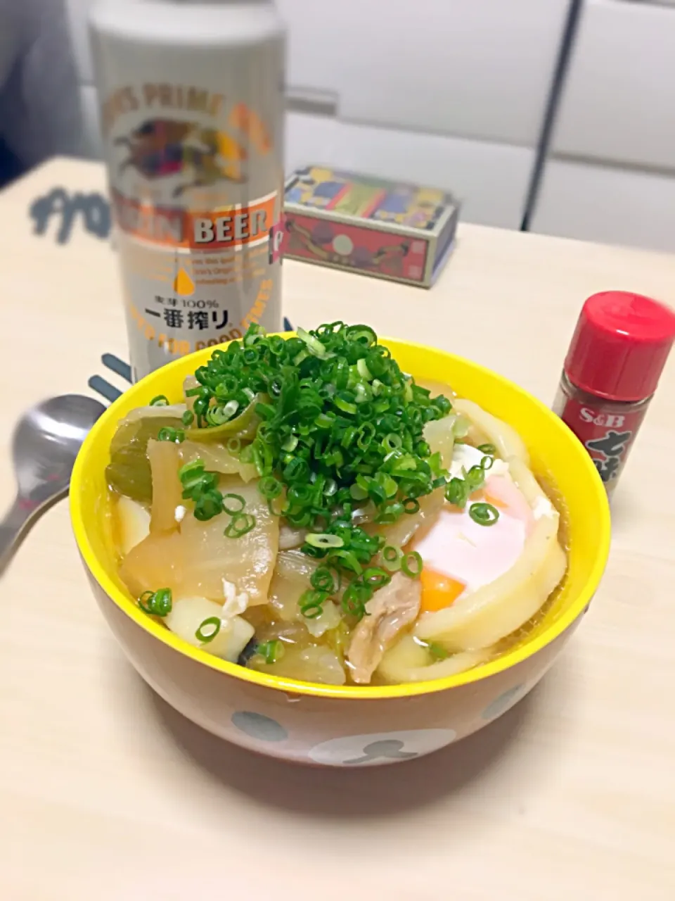 鶏皮と白菜のスープ煮の2日目のやつにうどんをぶち込んだものがこちらです。|Yukako  Toyamaさん